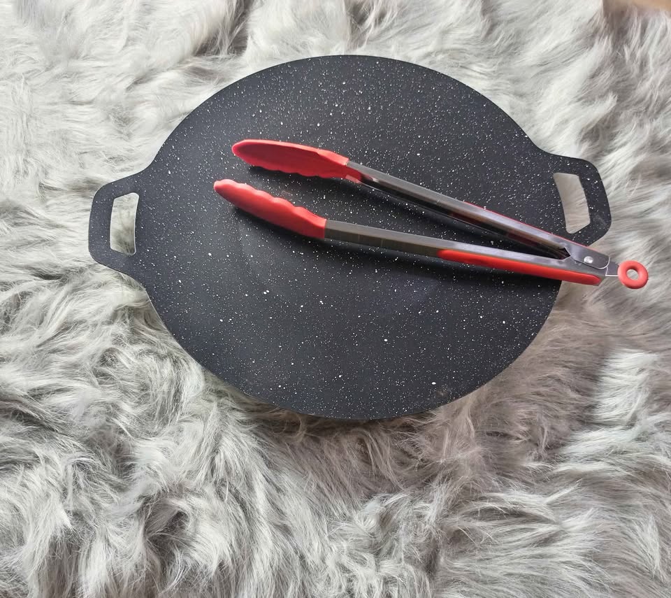 Grilloir - Braise poisson, viande sans fumé + PINCETTE OFFERTE (SUPER PROMO - Stock presqu'épuisé)