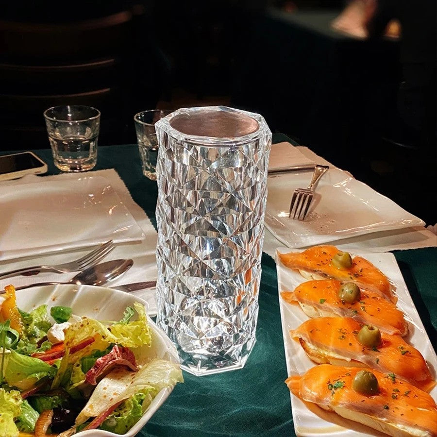 Lampe de table en cristal de diamant  - économisez sur vos factures de courant (EN PROMOTION - Stock très limité)